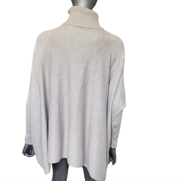 Ted Baker London Tan Oversized Turtleneck - Size Medium - Picture 4 of 6